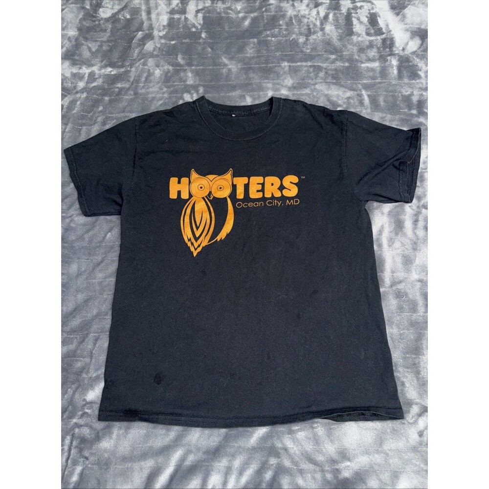 Hooters Ocean City Maryland Graphic Gildan T-shirt Men's